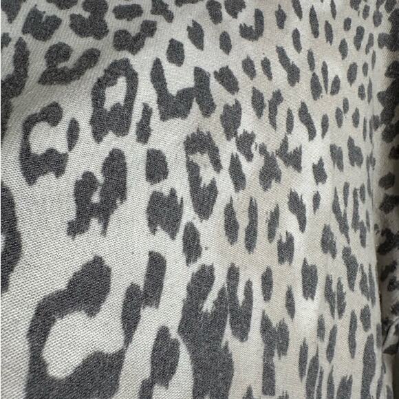 Chaser Cheetah Animal Print Long Sleeve Pullover Sweatshirt Women's Small - Picture 3 of 6